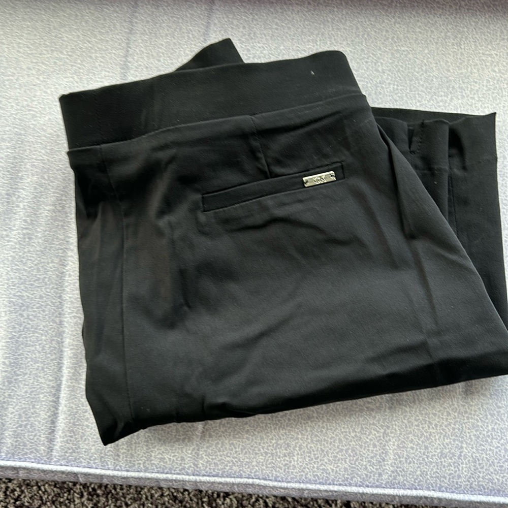 Calvin Klein pull on black shorts Style number S4163
